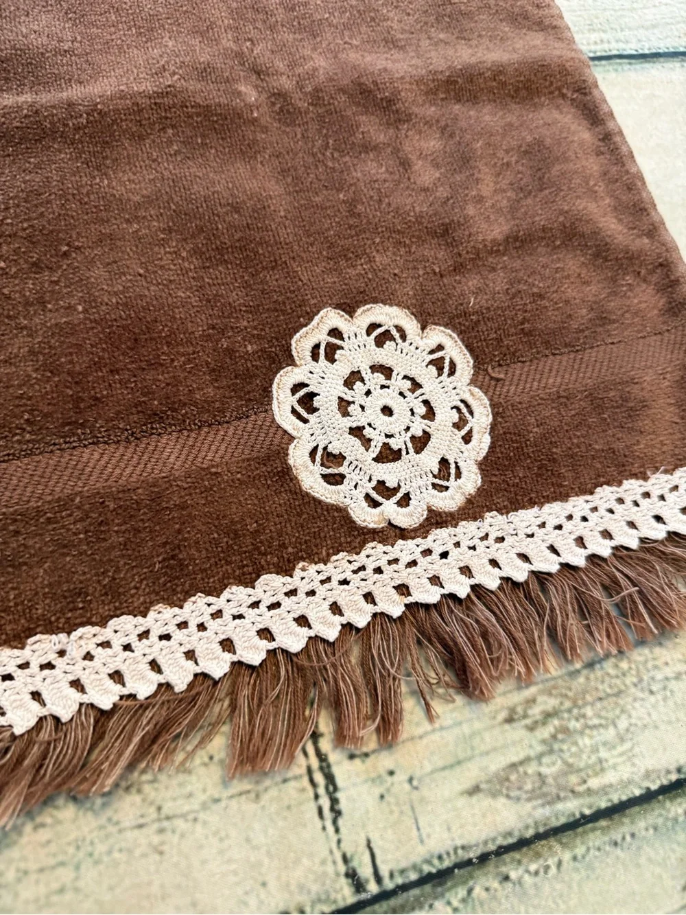Vinatge Cannon royal family brown crochet finger hand towels.